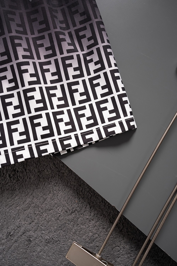 ブランドハーフパンツ角部分ディテール